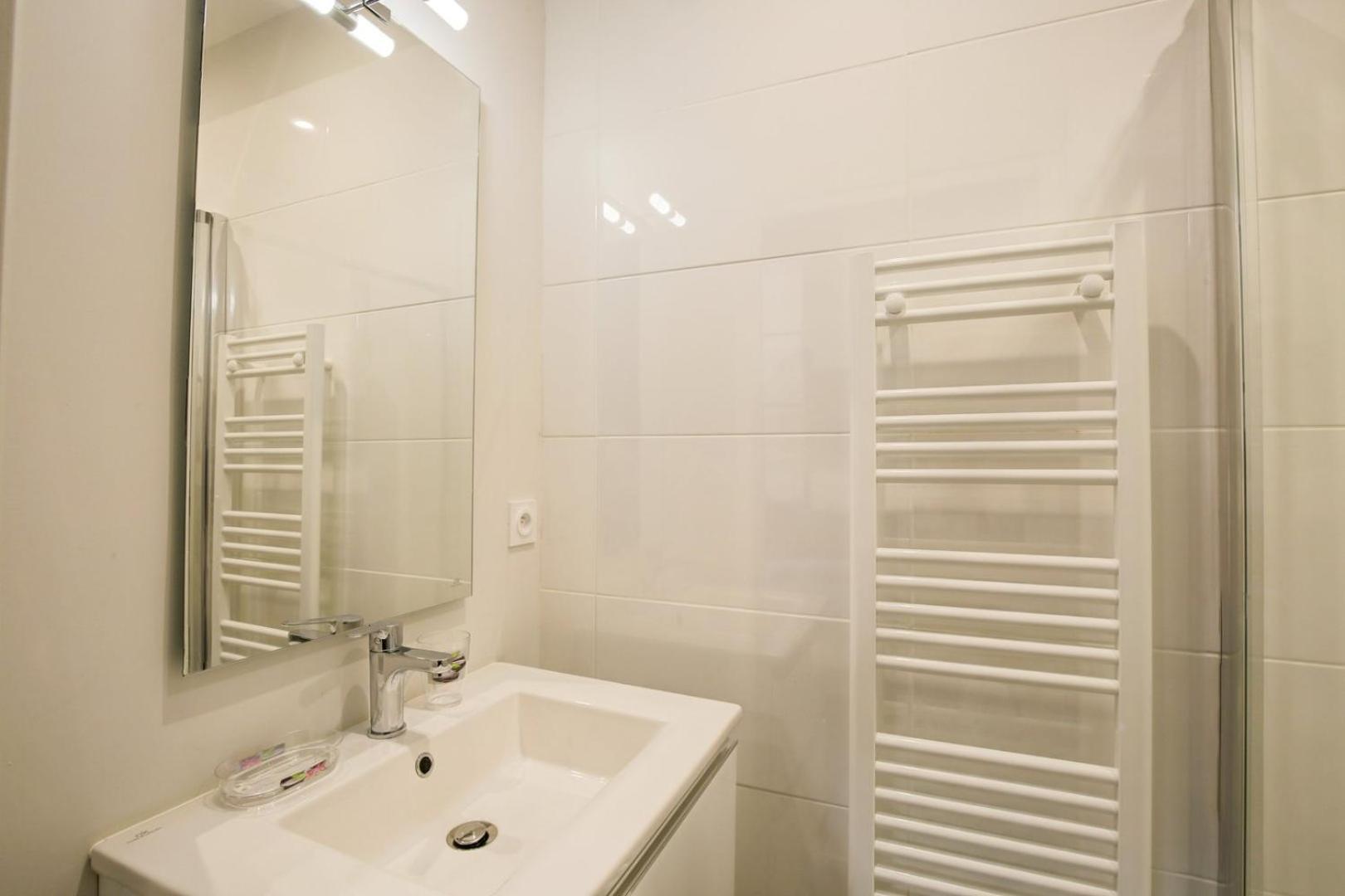 Le Modernisme - Tours Apartment Exterior foto